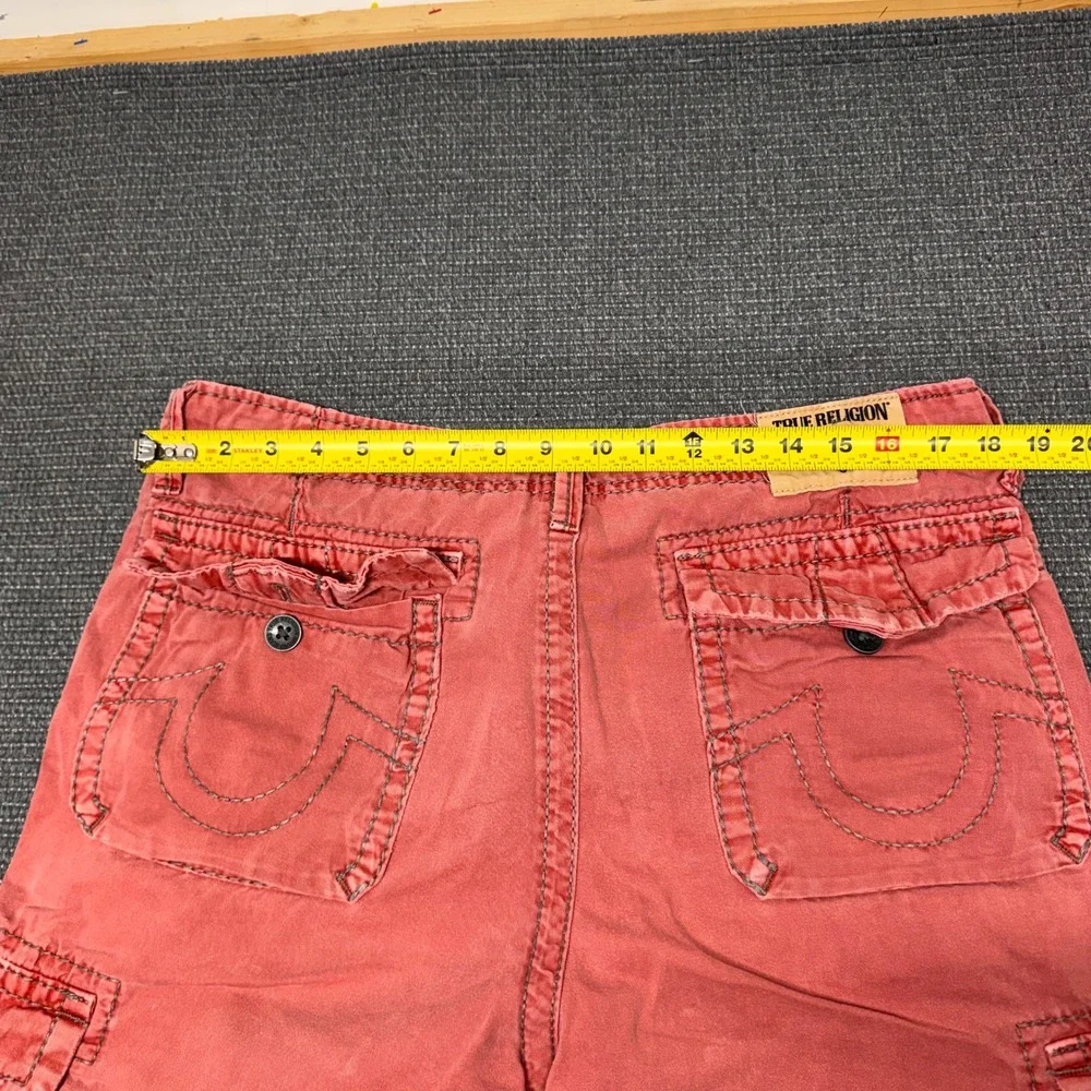 True Religion Mens Cargo Shorts Coral Pink Horseshoe Stitch Cotton Size 33